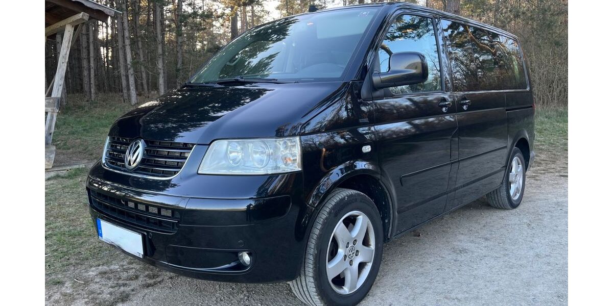 VW T5 Multivan 262.000 km 15.300 &euro; Stadtilm 99326