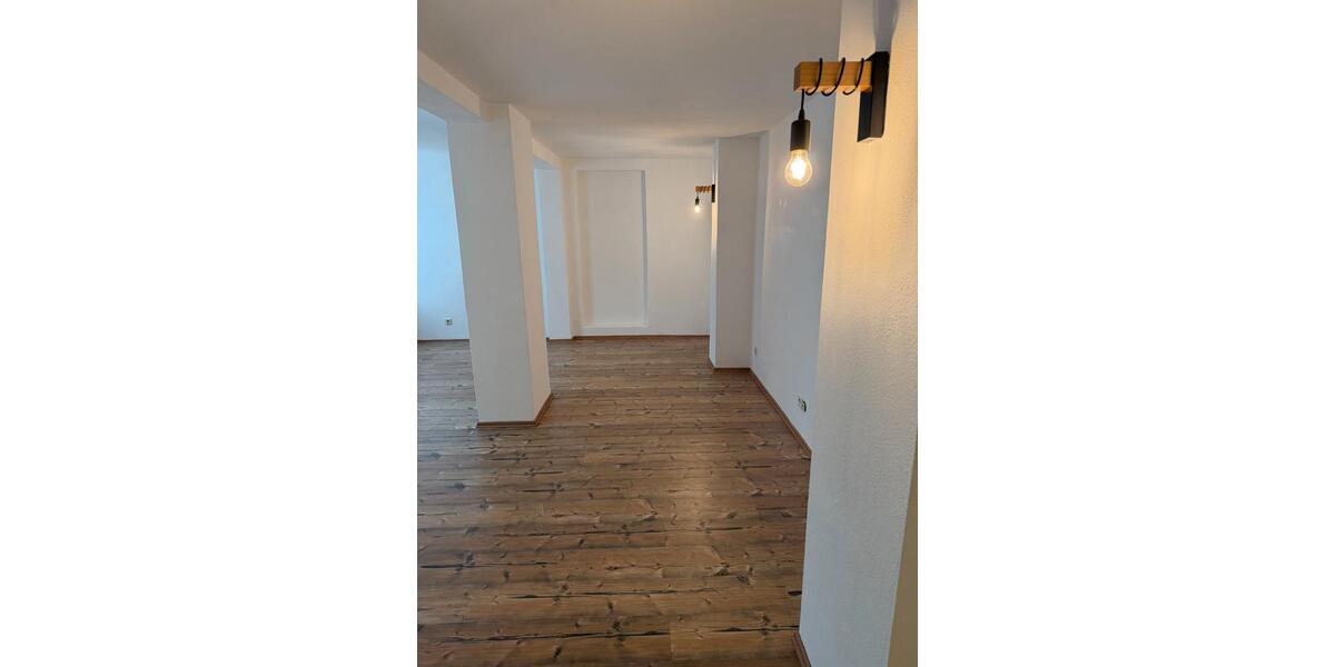 Etagenwohnung Rudolstadt - 2 Zimmer, 70 m&sup2;, 415&euro; | Angebot:26623724