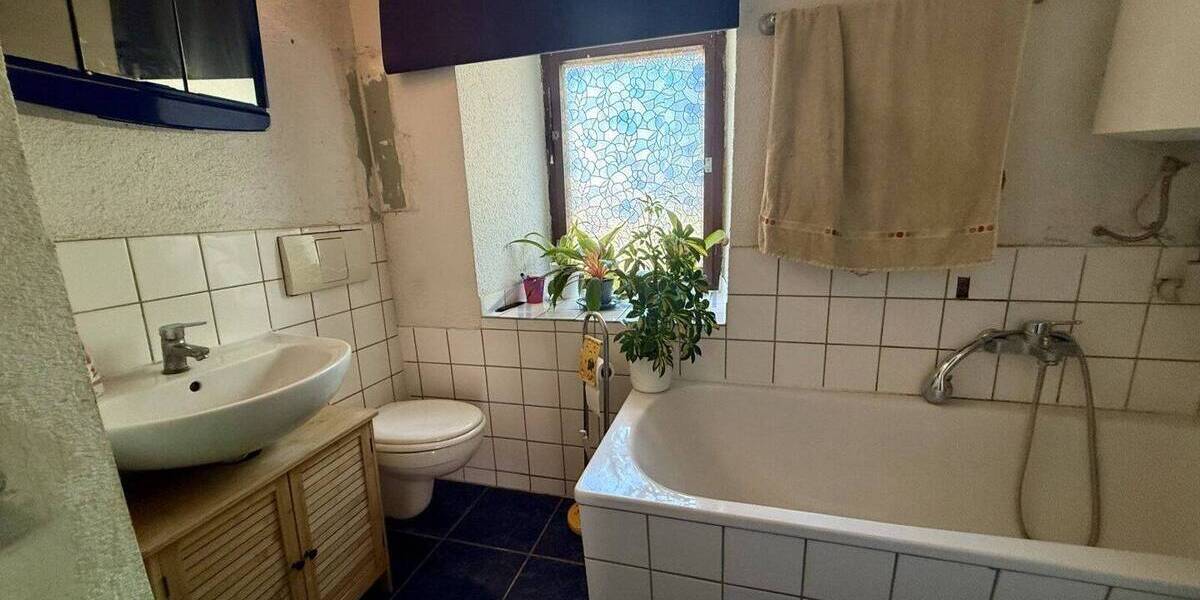 Bauernhaus, Landhaus Rastenberg Bachra - 4 Zimmer, 84 m&sup2;, 35.000&euro; | Angebot:25672275