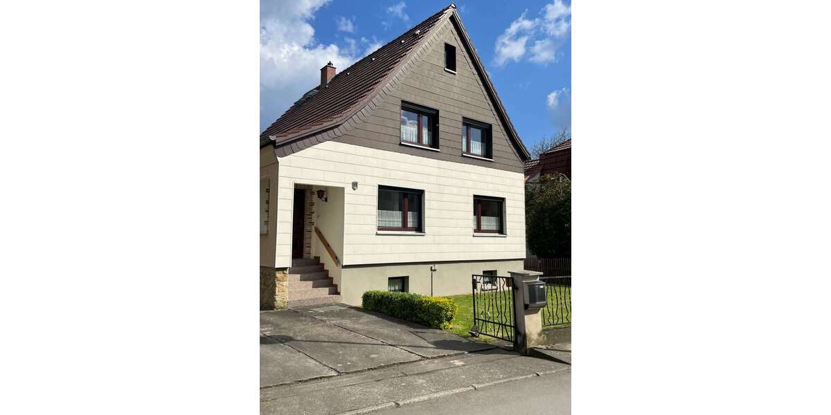 Teilsaniertes Einfamilienhaus mit großem Grundstück - Einfamilienhaus Rudolstadt | Angebot:26676327