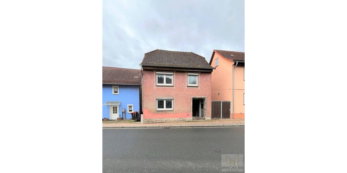 Einfamilienhaus Uhlstädt-Kirchhasel Uhlstädt - 6 Zimmer, 187 m&sup2;, 75.000&euro; | Angebot:25773115