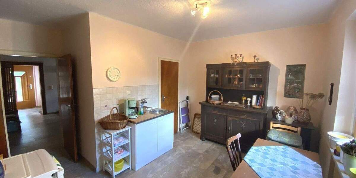 Einfamilienhaus Kahla - 5 Zimmer, 162 m&sup2;, 385.000&euro; | Angebot:25730379