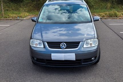 VW Touran 191.400 km 2.100 &euro; Erfurt 99099