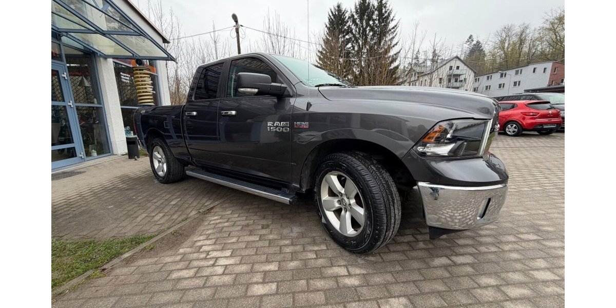 Dodge RAM 1500 5,7 HEMI 4+4 6 Sitzer 142.000 km 17.999 &euro; Rudolstadt 07407