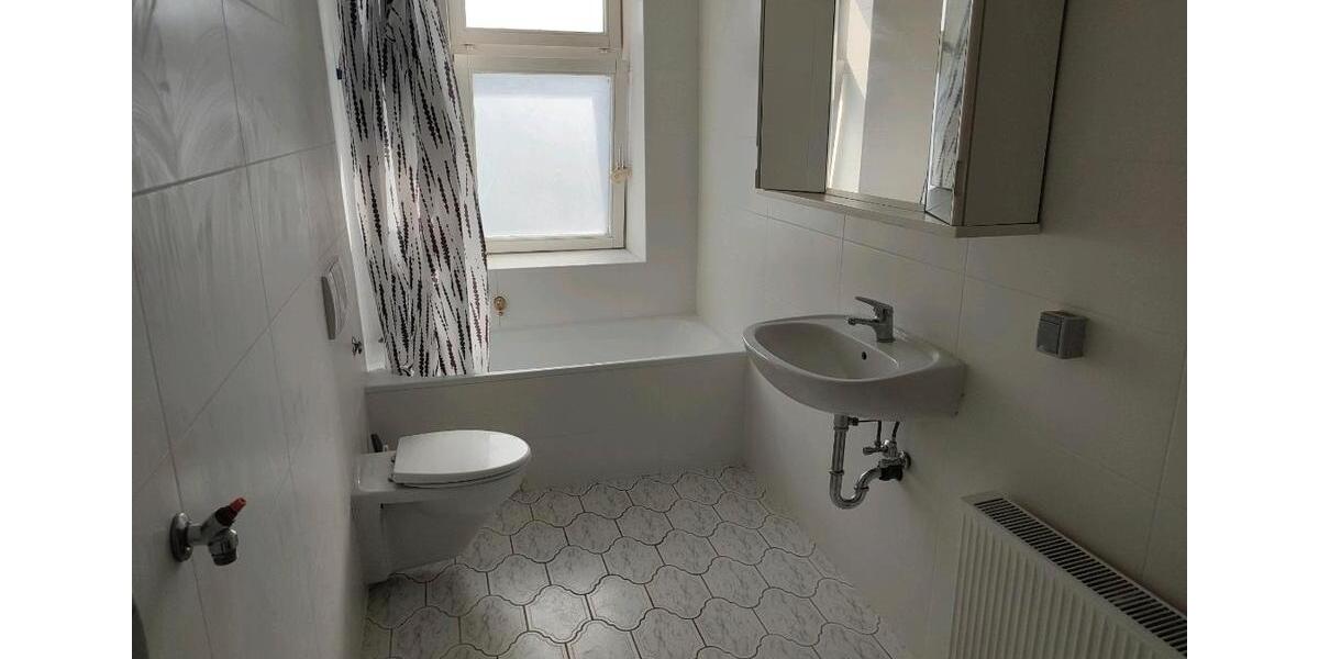 Maisonettenwohnung Apolda - 4 Zimmer, 90 m&sup2;, 620&euro; | Angebot:25271202