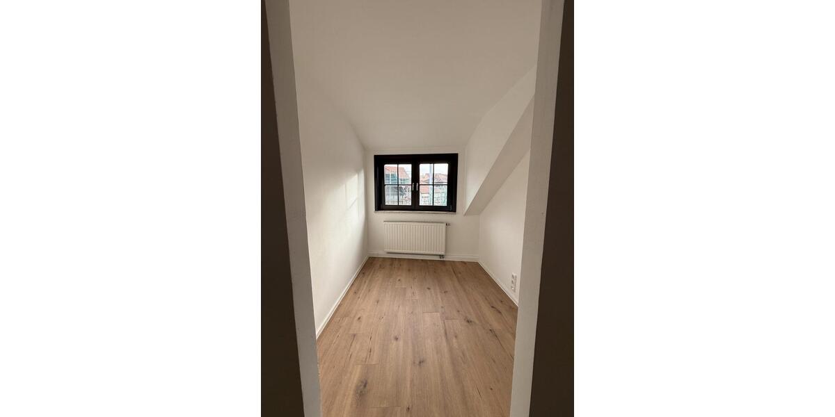 Etagenwohnung Kahla - 2.5 Zimmer, 68 m&sup2;, 650&euro; | Angebot:26575969