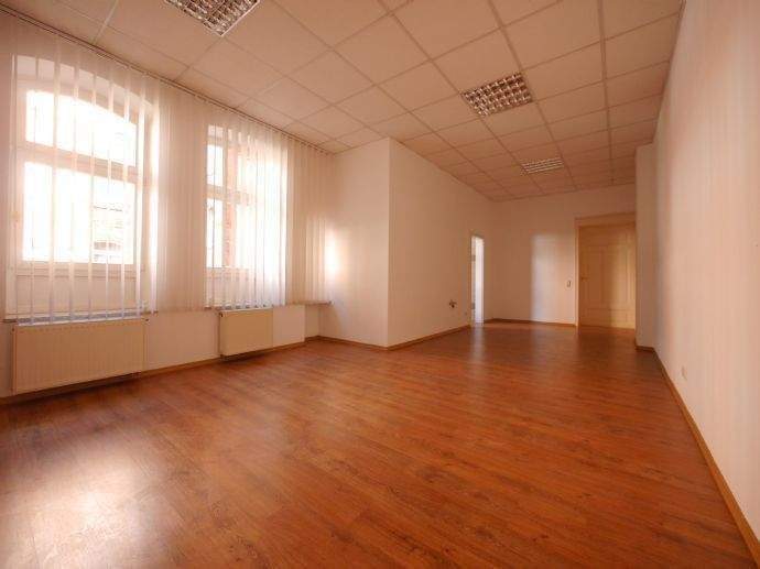 Gewerbeobjekt Erfurt Altstadt - 4 Zimmer, 188 m&sup2;, 1.410&euro; | Angebot:25661199