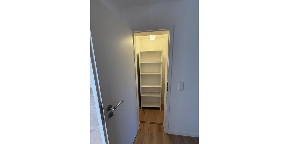 Dachgeschoßwohnung Kahla - 2.5 Zimmer, 68 m&sup2;, 650&euro; | Angebot:26475200