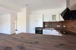 Einfamilienhaus Erfurt Wallichen - 7 Zimmer, 300 m&sup2;, 2.900&euro; | Angebot:26243600
