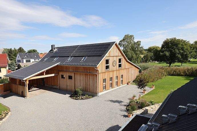 Mehrfamilienhaus, Wohnhaus Weimar Schöndorf - 7 Zimmer, 300 m&sup2;, 2.900&euro; | Angebot:25735128