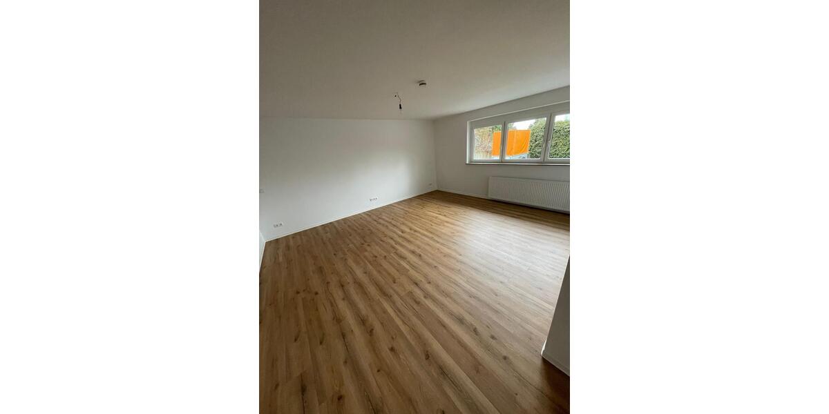 Erdgeschoßwohnung Kranichfeld - 2 Zimmer, 73 m&sup2;, 650&euro; | Angebot:26634623