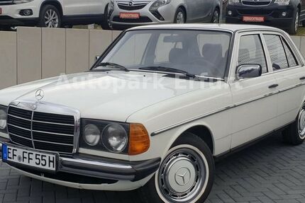 Mercedes-Benz 200 209.000 km 9.890 &euro; Erfurt 99085
