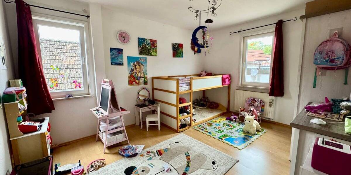 Mehrfamilienhaus, Wohnhaus Rudolstadt Teichröda - 8 Zimmer, 202 m&sup2;, 275.000&euro; | Angebot:25676535