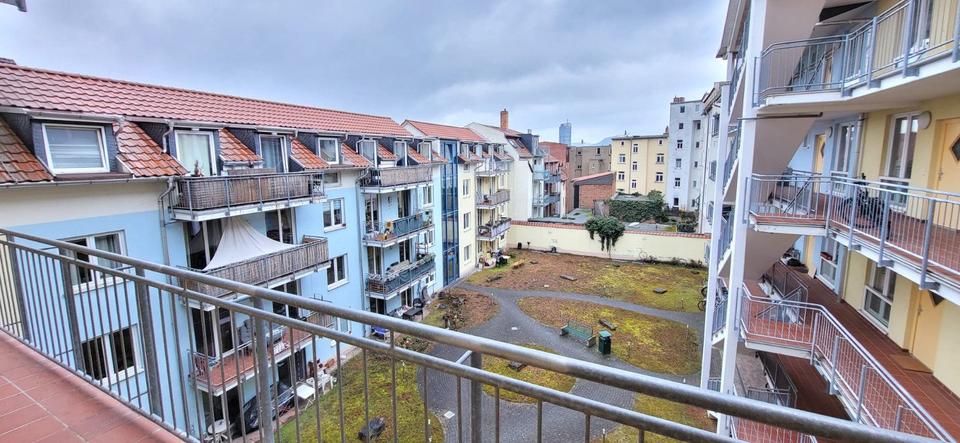 Etagenwohnung Jena Burgau - 15 Zimmer, 45 m&sup2;, 227&euro; | Angebot:25843847