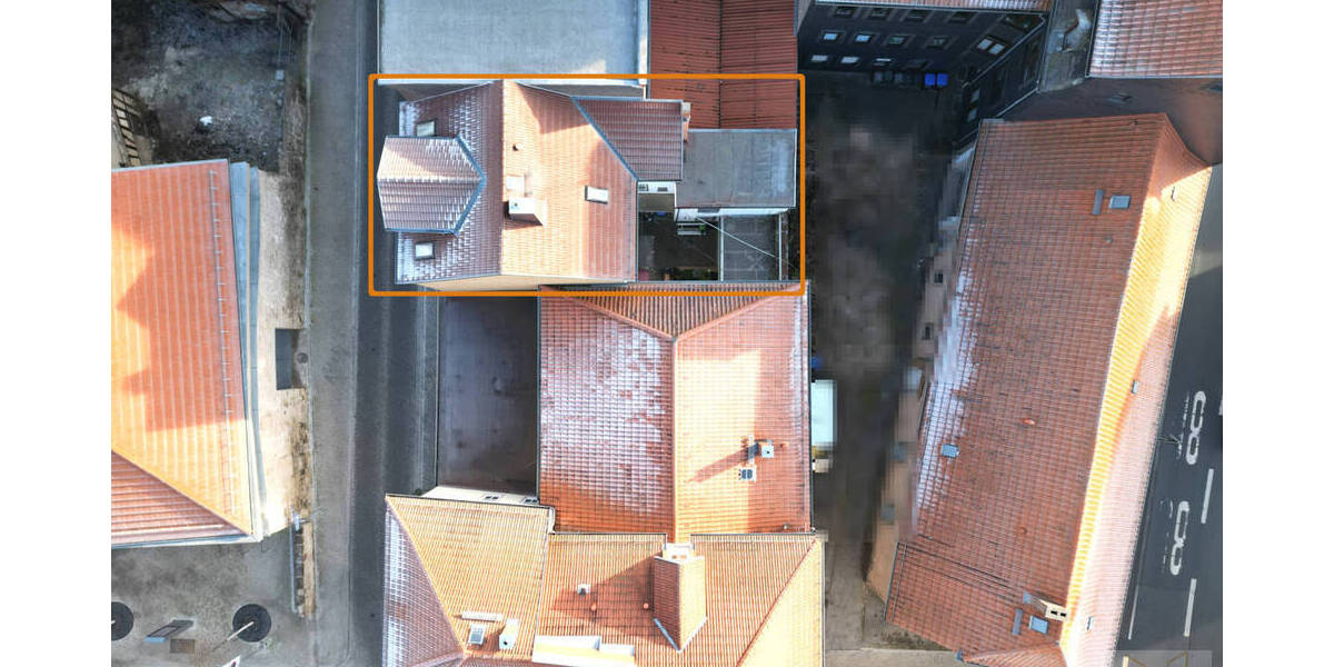 Mehrfamilienhaus, Wohnhaus Rudolstadt Zentrum - 7 Zimmer, 180 m&sup2;, 120.000&euro; | Angebot:25676529