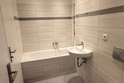 Wohnung Nöda - 4 Zimmer, 115 m&sup2;, 1.150&euro; | Angebot:26161134