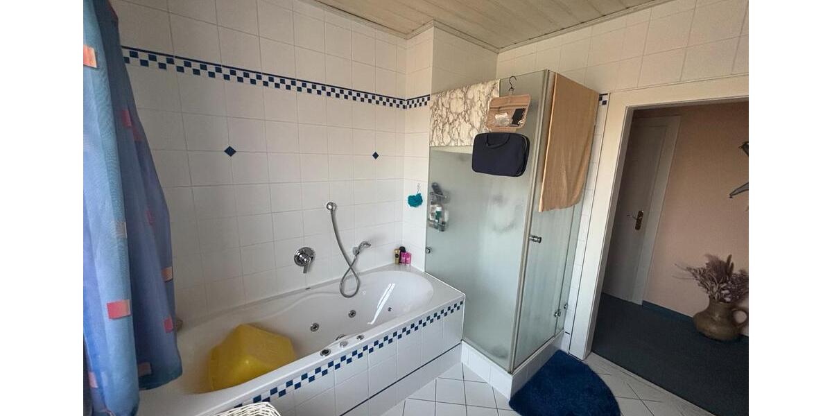 Einfamilienhaus Sömmerda - 6 Zimmer, 150 m&sup2;, 385.000&euro; | Angebot:25328228