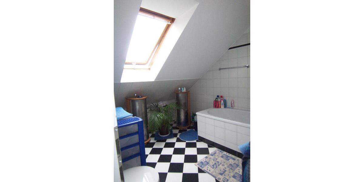 Dachgeschoßwohnung Weimar - 2 Zimmer, 52 m&sup2;, 170.000&euro; | Angebot:25971287