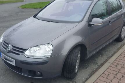 VW Golf 131.622 km 2.950 &euro; Weimar 99425