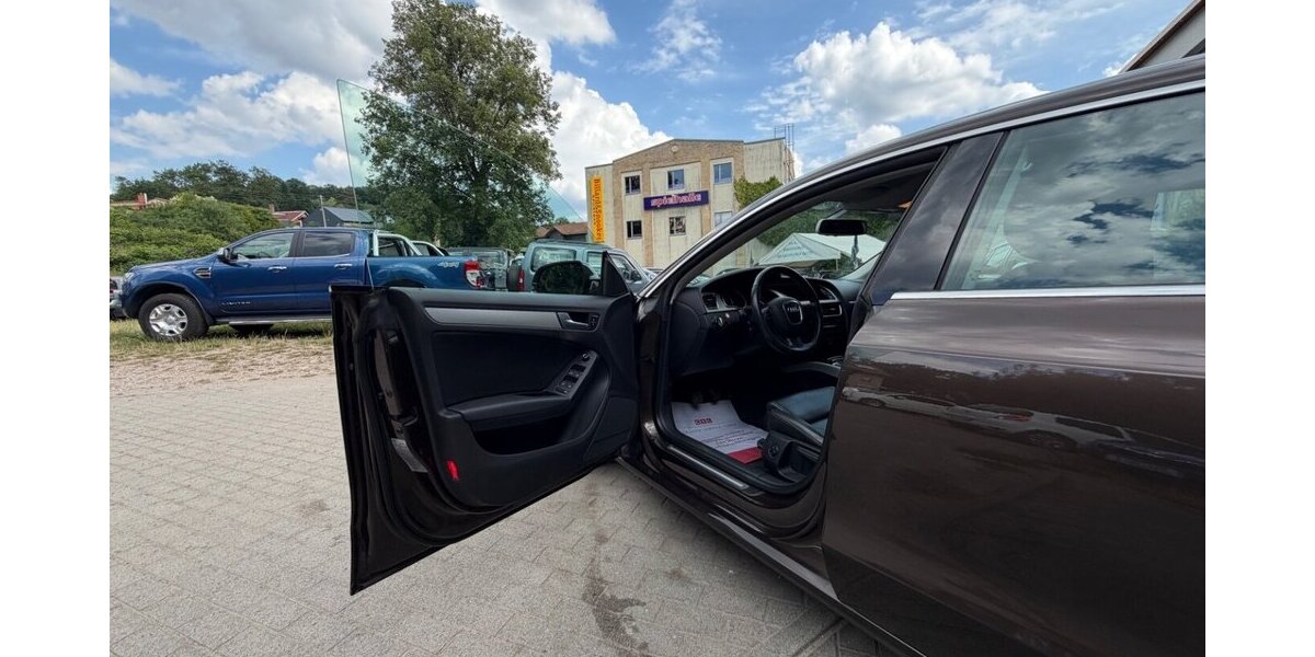Audi A5 TFSI Sportback TÜV NEU 19 ZOLL 148.000 km 12.999 &euro; Rudolstadt 07407