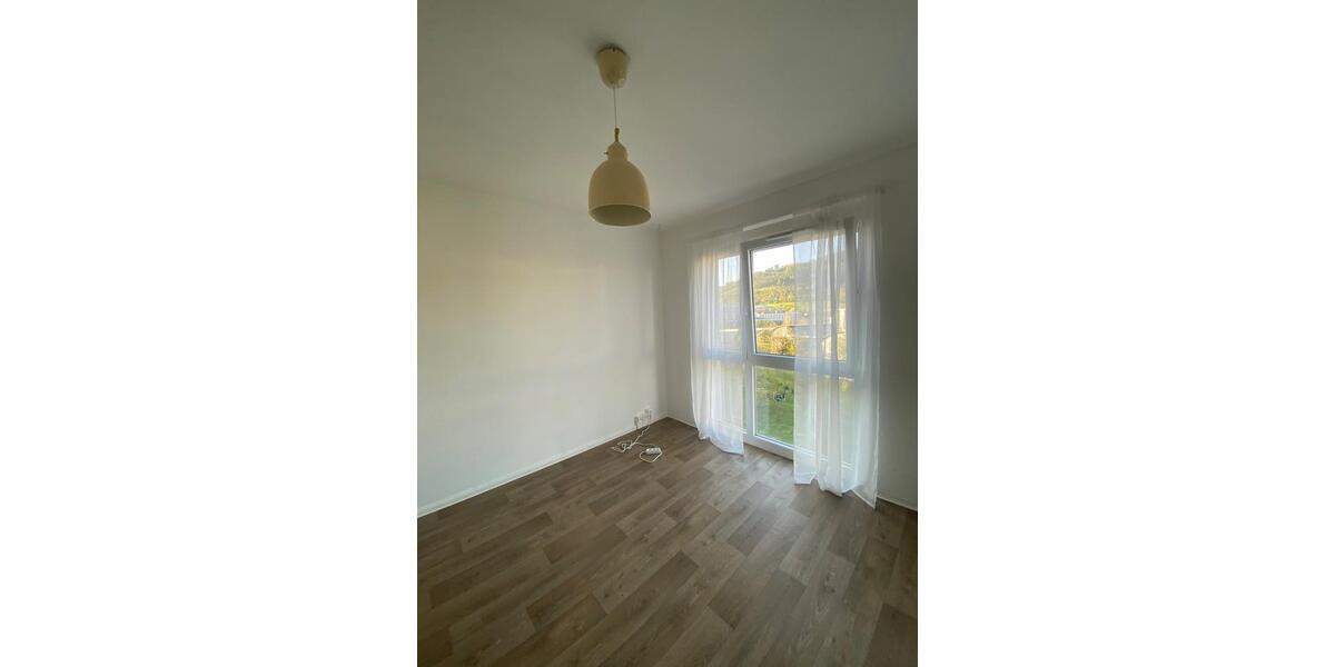 Etagenwohnung Jena Lobeda-Altstadt - 1 Zimmer, 24 m&sup2;, 140&euro; | Angebot:26384240