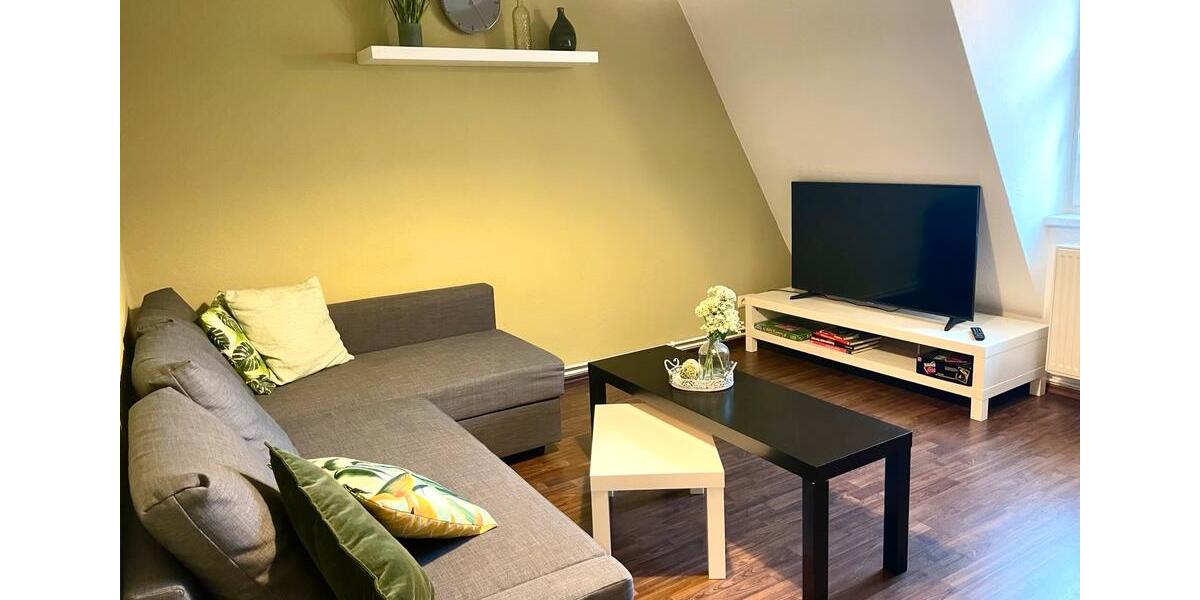 Dachgeschoßwohnung Jena Kernberge - 2.5 Zimmer, 50 m&sup2;, 1.200&euro; | Angebot:23765020