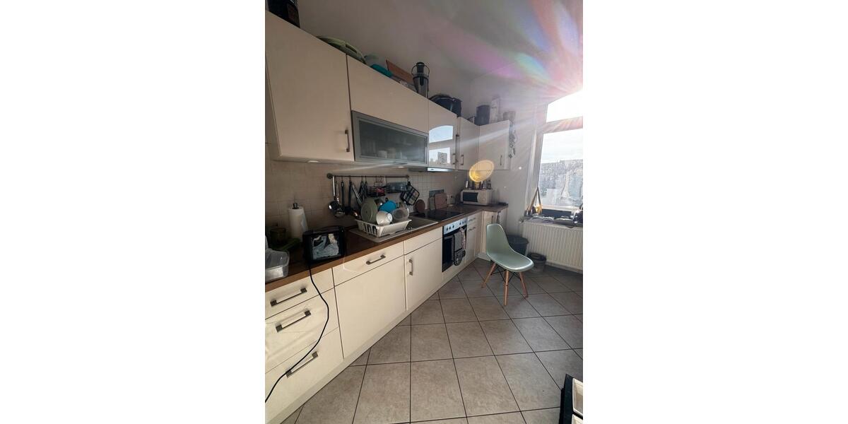 Etagenwohnung Erfurt - 5 Zimmer, 125 m&sup2;, 1.600&euro; | Angebot:26286387