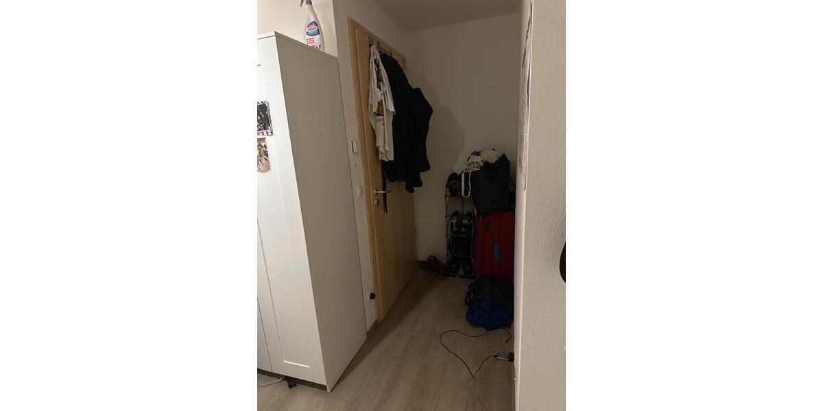 Erdgeschoßwohnung Jena Burgau - 1 Zimmer, 80 m&sup2;, 400&euro; | Angebot:25968242