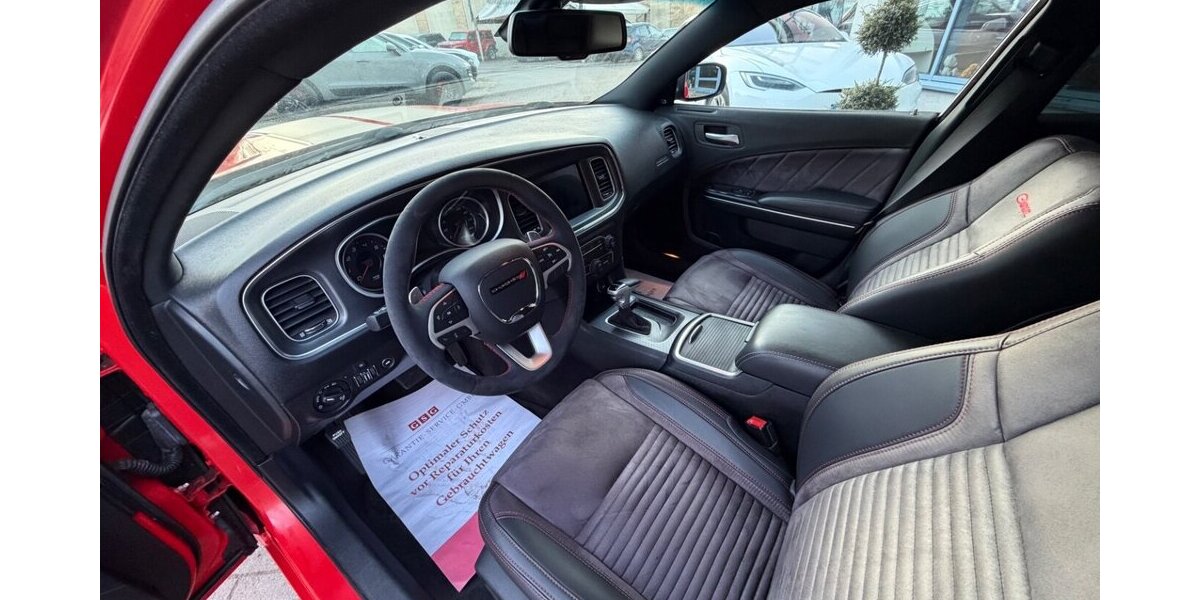 Dodge Charger 5.7 V8 HEMI R/T SRT 107.700 km 24.999 &euro; Rudolstadt 07407