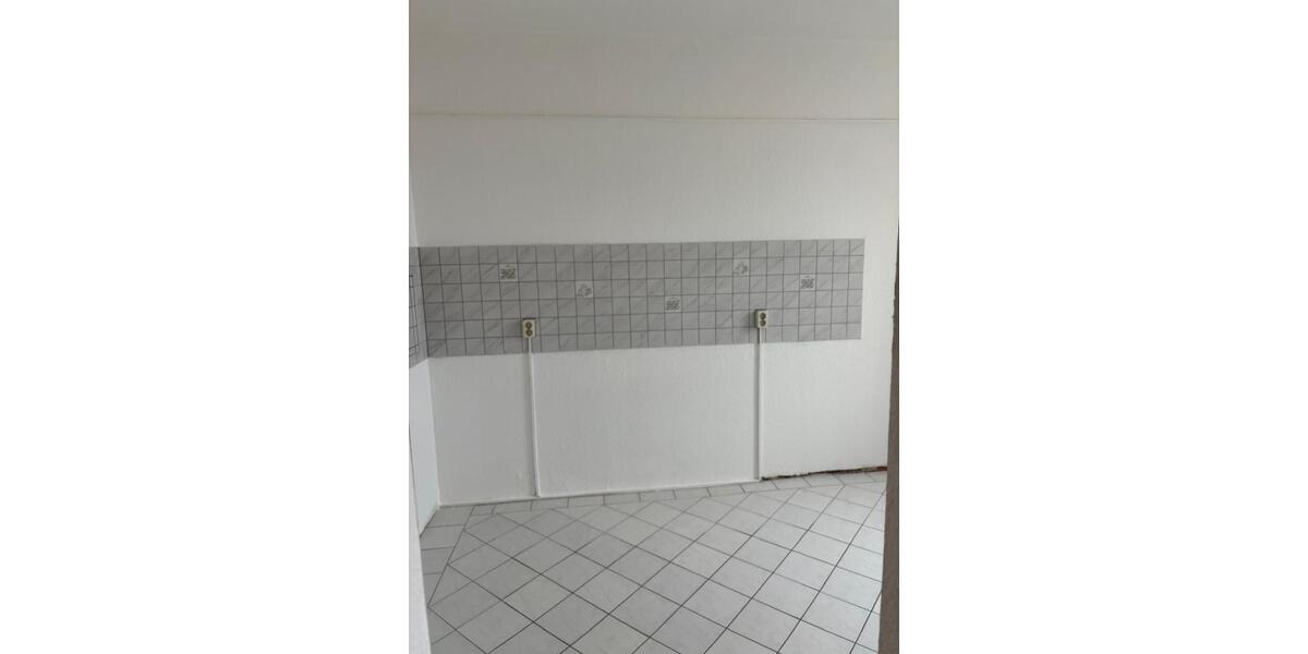 Dachgeschoßwohnung Jena Lobeda-Altstadt - 3 Zimmer, 73 m&sup2;, 780&euro; | Angebot:25055355