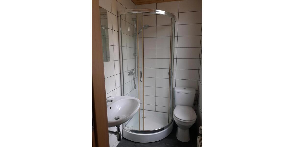 Etagenwohnung Apolda - 2 Zimmer, 42 m&sup2;, 250&euro; | Angebot:26619139