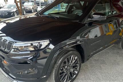 Jeep Compass 59.911 km 24.690 &euro; Rudolstadt 07407