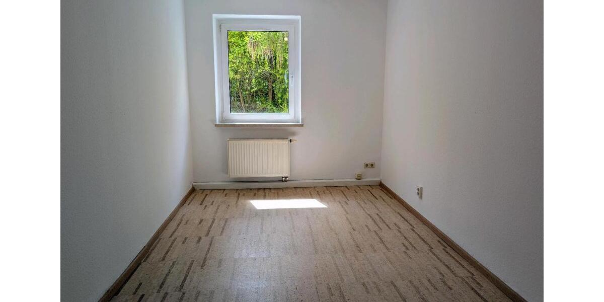 Etagenwohnung Jena - 4 Zimmer, 82 m&sup2;, 299.000&euro; | Angebot:27005120