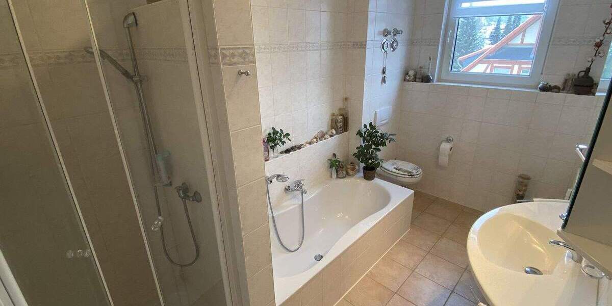 Etagenwohnung Jena Wenigenjena - 3 Zimmer, 83 m&sup2;, 319.000&euro; | Angebot:25668330