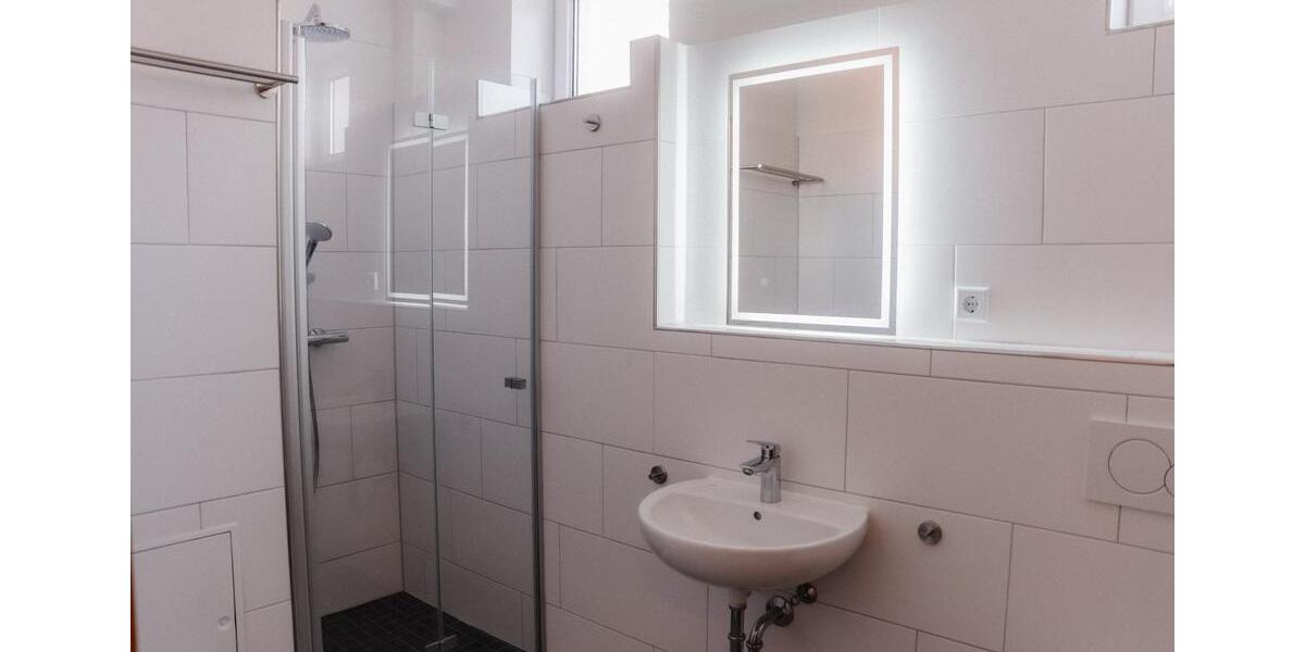 Etagenwohnung Kahla - 3 Zimmer, 77 m&sup2;, 600&euro; | Angebot:25648748