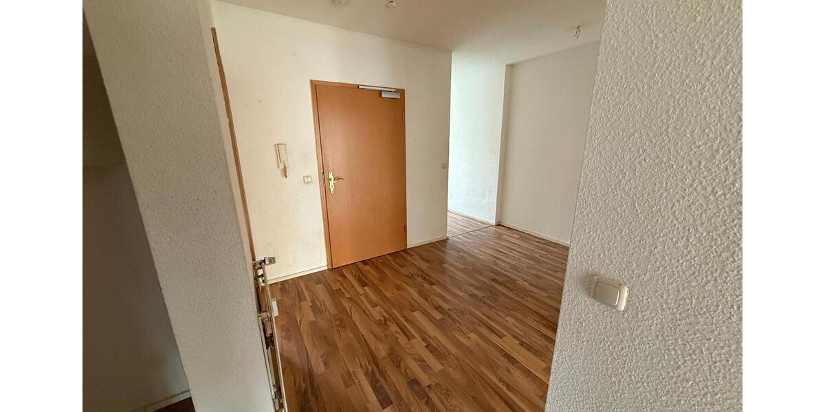Etagenwohnung Apolda - 3 Zimmer, 78 m&sup2;, 750&euro; | Angebot:25561206