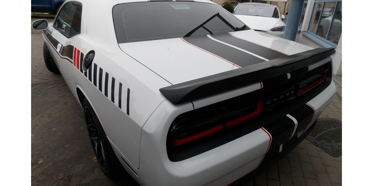 Dodge Challenger 6,4 Scat Pack 93.400 km 37.400 &euro; Rudolstadt 07407