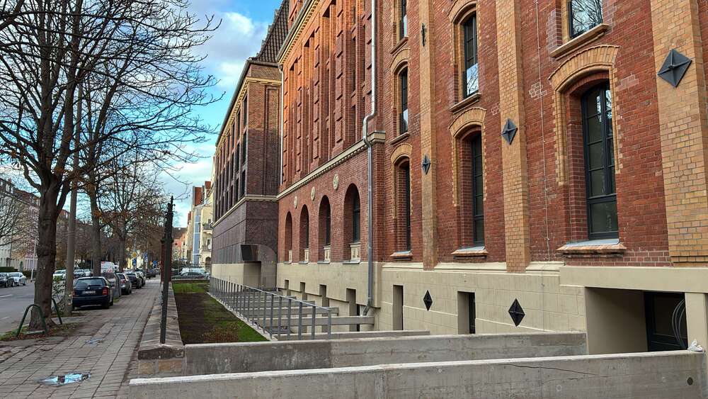 Etagenwohnung Erfurt Johannesvorstadt - 2 Zimmer, 74 m&sup2;, 875&euro; | Angebot:24209385