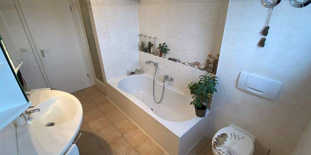 Etagenwohnung Jena Wenigenjena - 3 Zimmer, 83 m&sup2;, 319.000&euro; | Angebot:25668330