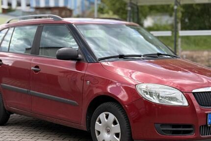 Skoda Fabia 148.016 km 2.800 &euro; Rudolstadt 07407