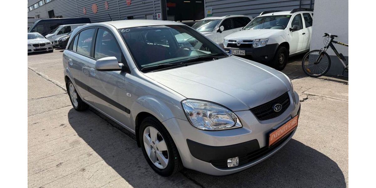 Kia Rio 100.387 km 3.490 &euro; Erfurt 99086