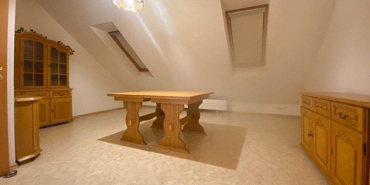 Reihenmittelhaus Apolda - 4 Zimmer, 136 m&sup2;, 285.000&euro; | Angebot:25727017