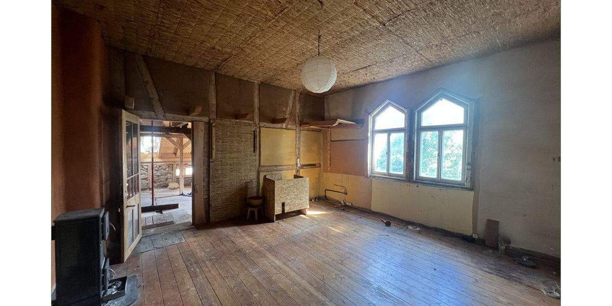 Bauernhaus, Landhaus Rudolstadt Nord - 4 Zimmer, 353 m&sup2;, 99.000&euro; | Angebot:25729292