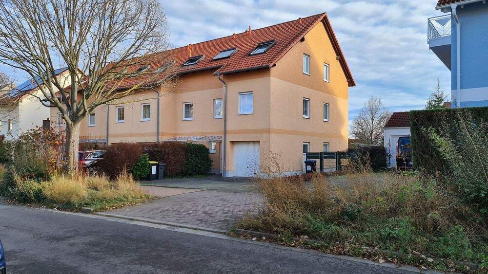 Reihenmittelhaus Weimar Südstadt - 5 Zimmer, 135 m&sup2;, 490.000&euro; | Angebot:25687198