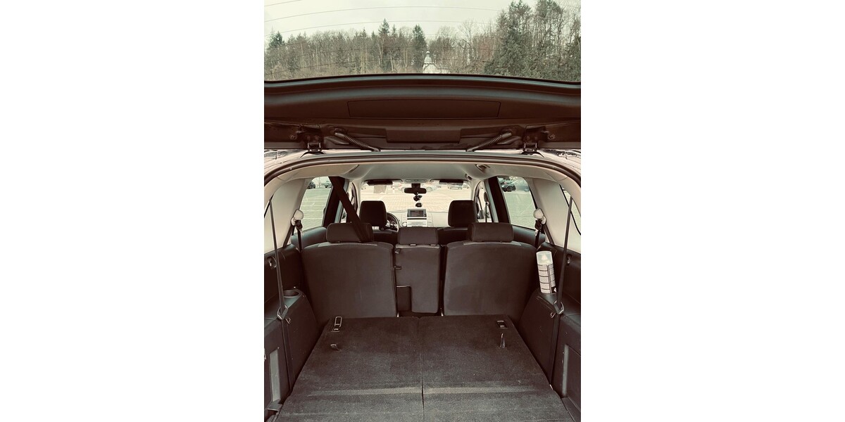 Mazda 5 182.000 km 4.200 &euro; Jena 07743