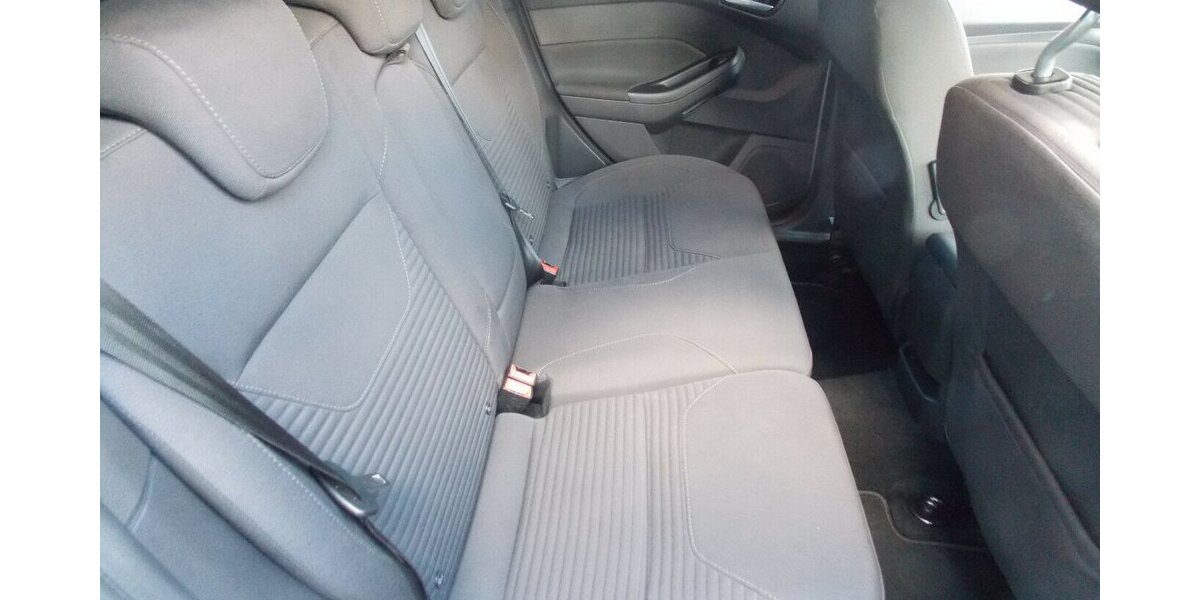 Ford Focus 1.5 Titanium Navi