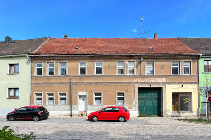 Haus Buttstädt - 1 Zimmer, 200 m&sup2;, 85.000&euro; | Angebot:25663485