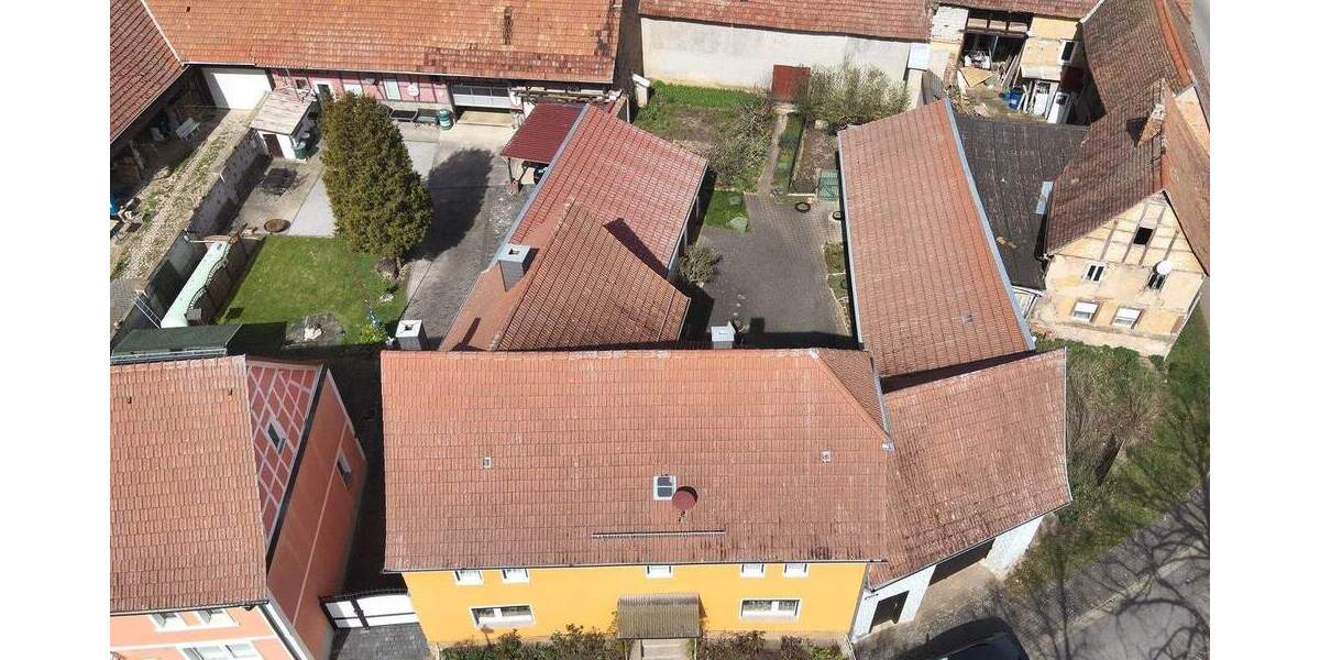Bauernhaus, Landhaus Kölleda Großmonra - 8 Zimmer, 218 m&sup2;, 199.000&euro; | Angebot:25687052