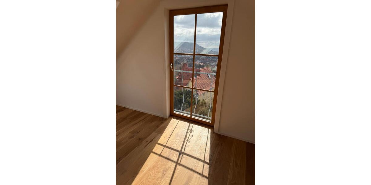 Etagenwohnung Jena - 3 Zimmer, 95 m&sup2;, 1.615&euro; | Angebot:26022755