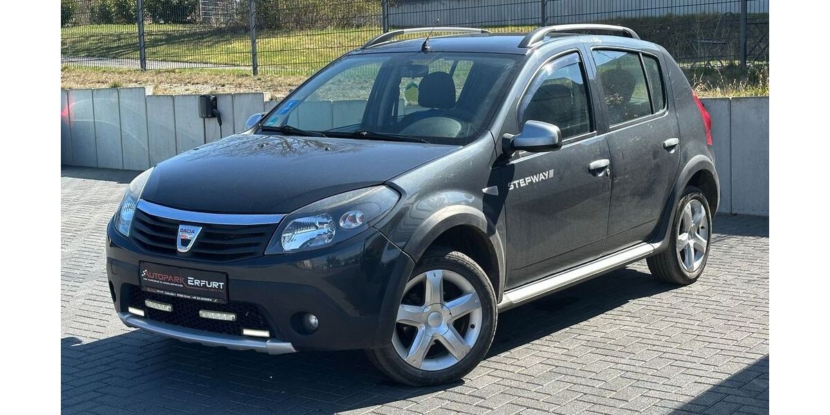 Dacia Sandero 133.675 km 4.390 &euro; Erfurt 99085